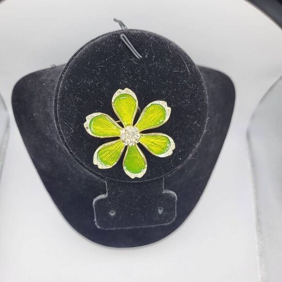 Vintage Jewelry - Vintge 70s Flower Power Groovy Enamel Pin